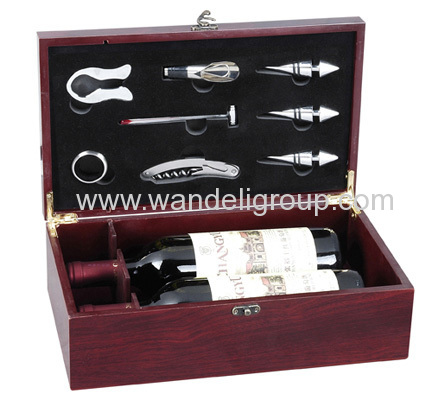 Wooden Wine Set
