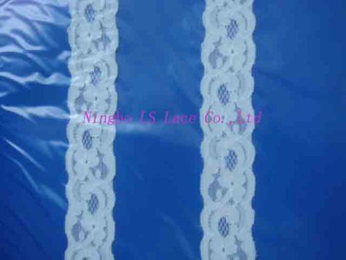 Tricot Lace