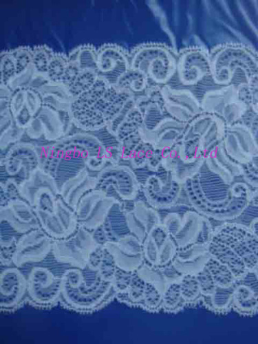 Tricot Lace