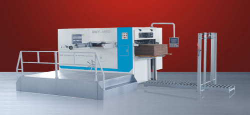 die cutting and creasing machine