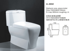 Siphonic one-piece toilet