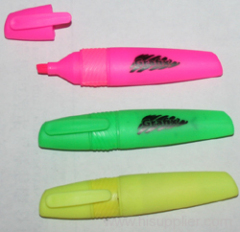 Fluorescent pen