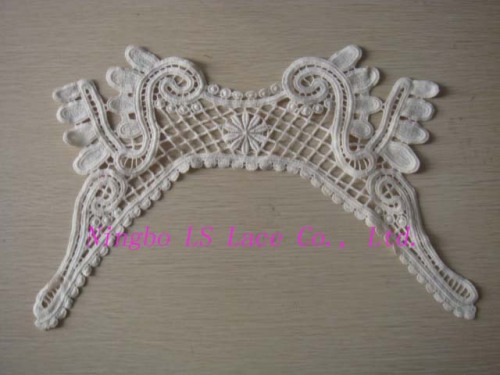 Collar Lace