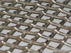 crimped wire mesh fence