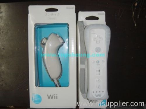 wii nunchuck and controller