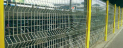 welded mesh fence