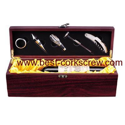 wine tool set with satin