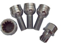 lug bolts