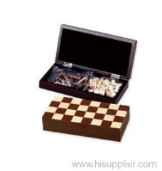 SOLID WOOD CHESS SETS