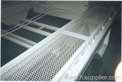 expanded metal mesh walkway