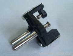 Turkey cable plug insert with two solid pins