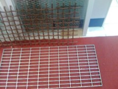 STEEL FRAME LATTICE