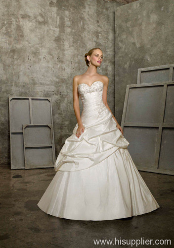 taffeta A-line wedding gown