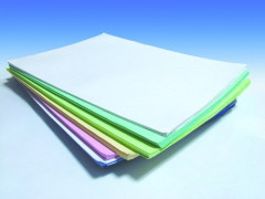 Carbonless copy paper