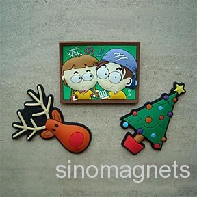 Rubberized Fridge Magnet of santa trees