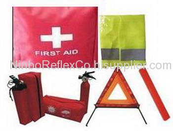 fire extinguisher， first aid kit