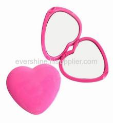 Heart-shaped mirror