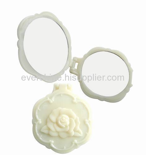 Flower-shaped Pocket Mirror