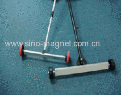 Magnetic floor sweeper