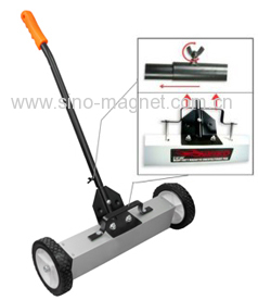 magnetic handle sweeper