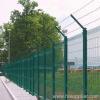 wire mesh fences