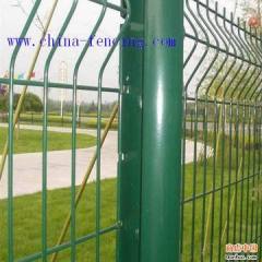 WIRE MESH FENCE