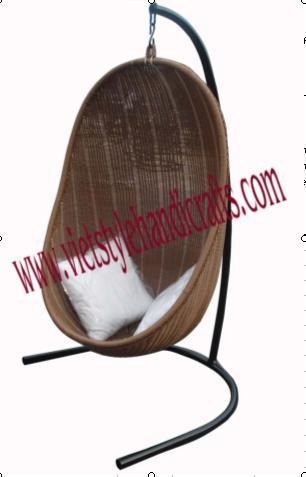 Poly rattan hanging chair