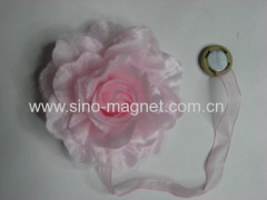 pink rose magnetic curtain clip