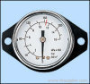Y type pressure gauge
