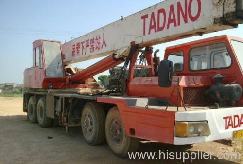 Tadano TG400E crane