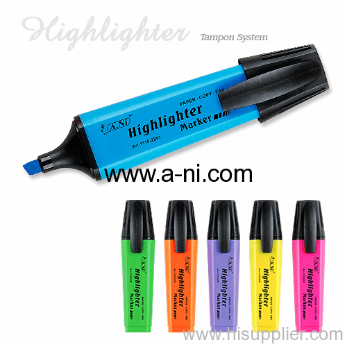 colored chisel highlighter markers