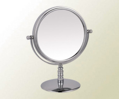 magnifying mirror