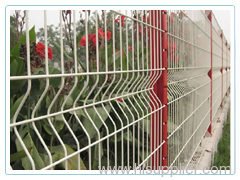 panel fence with curve