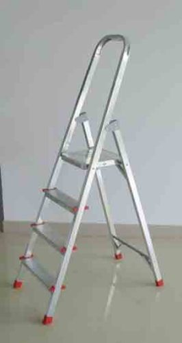 aluminum step ladder