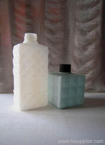 Water Cube shower bottle