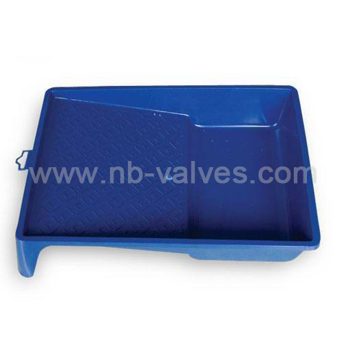 Plastic paint tray