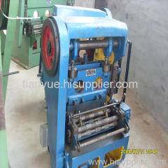 Expanded metal mesh machine