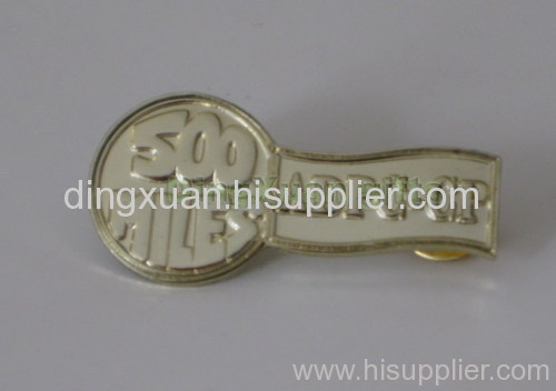 Stamped pin without enamel