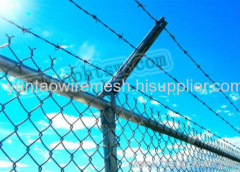 chainlink fence