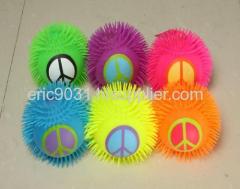 9" peaceful puffer balls