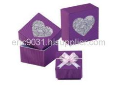 square gift box with window