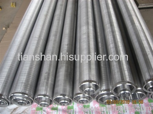 Wedge wire filtering tubes