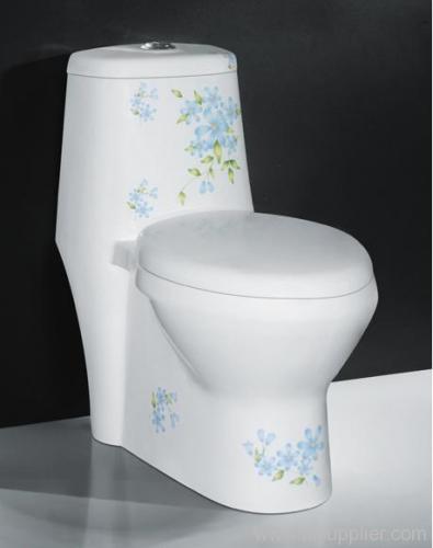 Siphonic one piece toilet