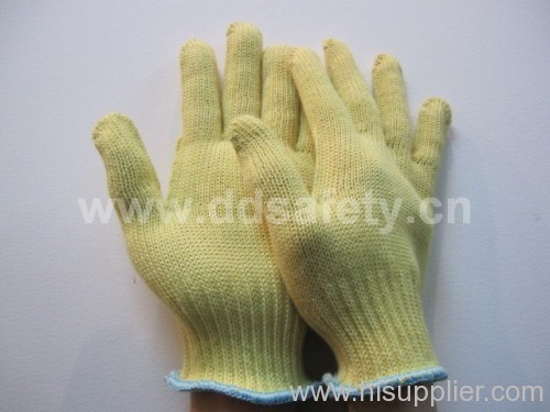 cut resistant glove