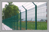 wire mesh fence