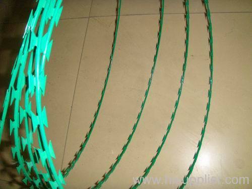 PVC razor barbed wires