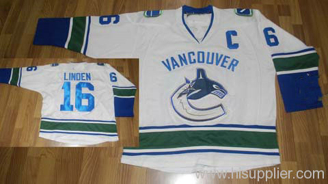 WHITE LINDEN VANCOUVER CANUCKS