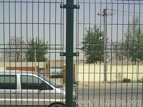Bilateral Wire Mesh Fence