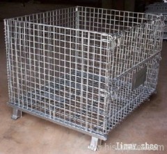 Wire mesh containers