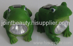 frog solar light